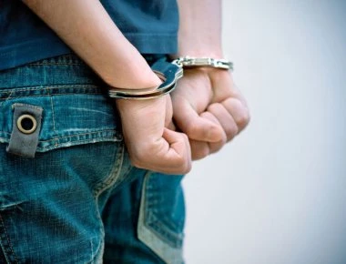 Σύλληψη 37 φιλάθλων αλλοδαπής ομάδας καλαθοσφαίρισης - Είχαν ολόκληρο οπλοστάσιο